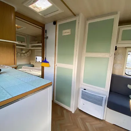 Wohnwagen-urlaub In - Hundefreundlich *